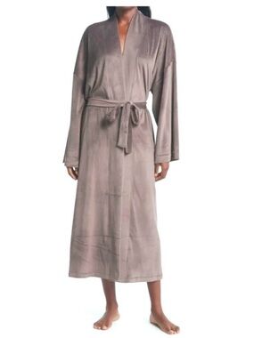 Skims Soft Gray Velvet/velour robe